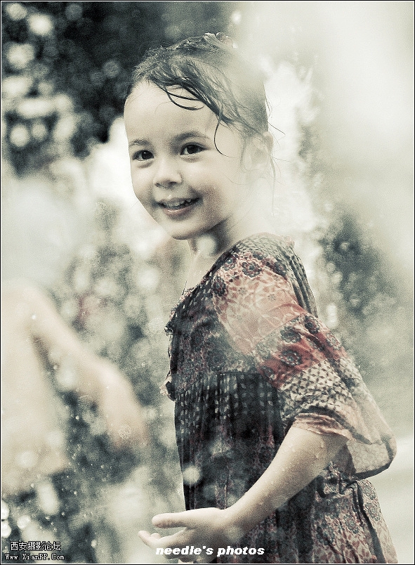 光圈: F/3.5 快门:1/1600 焦距:190 毫米 感光度:500