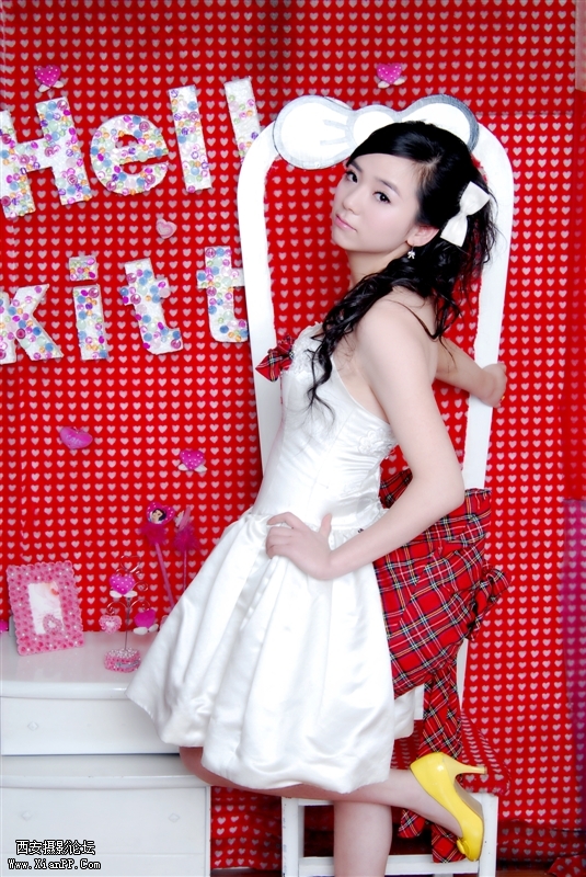 杨克娜.jpg