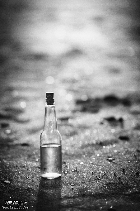 猛烈，炽热。等待着回应 ...