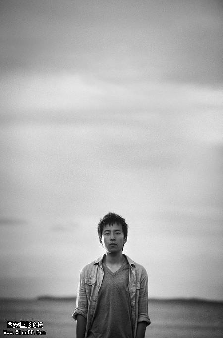 渺小与无助 ..一个人我无法占满整片天。