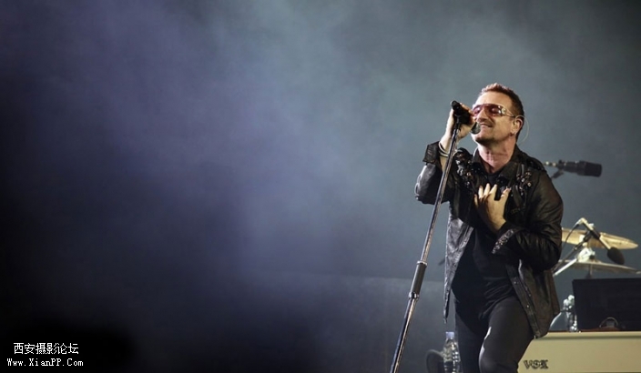 U2-by-E-CANTO-(2)_jpg_thumb.jpg