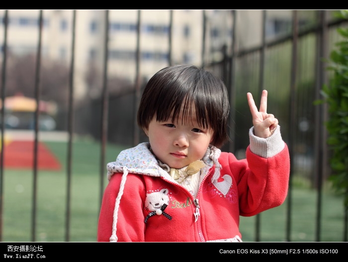 20110410早上小区适马1.4CPL0356_调整大小.JPG