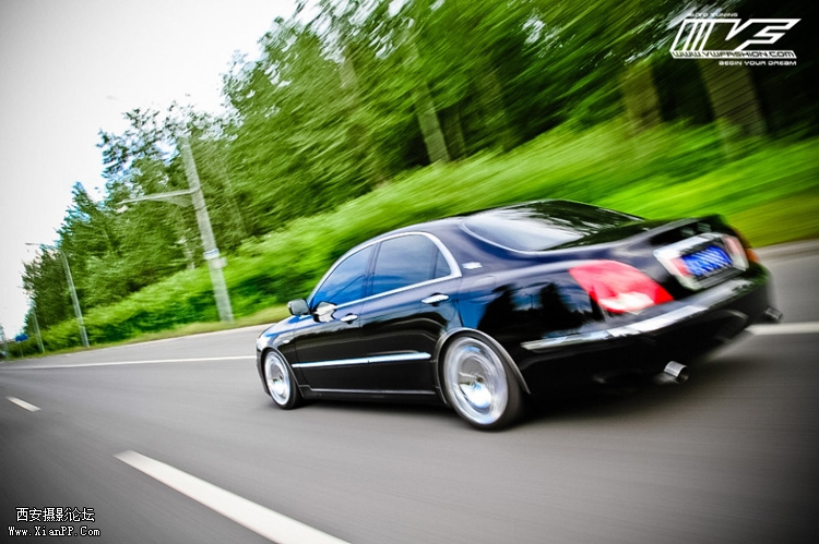 img1_src_3114678.jpg