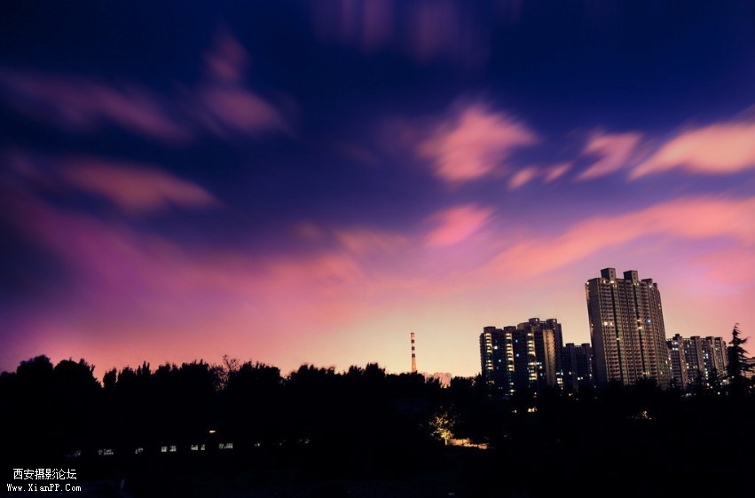 阳台上的风景 (1).jpg