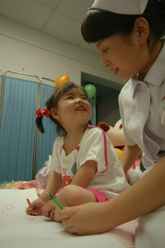 小馨懿笑了.jpg