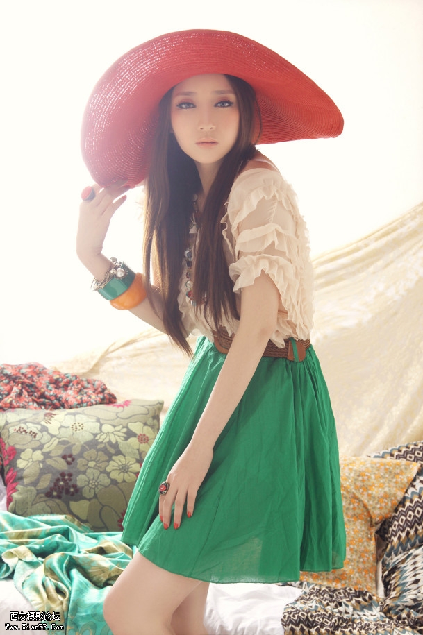 img1_src_3484943.jpg