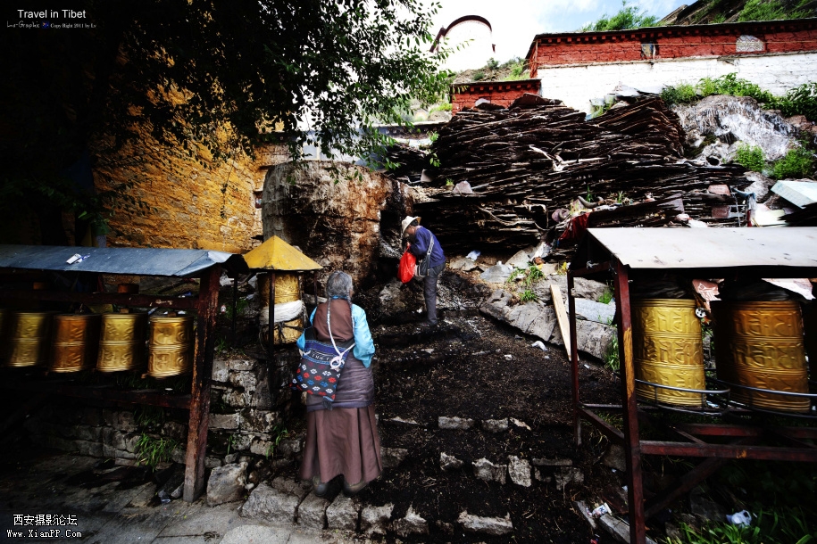 img1_src_4015470.jpg