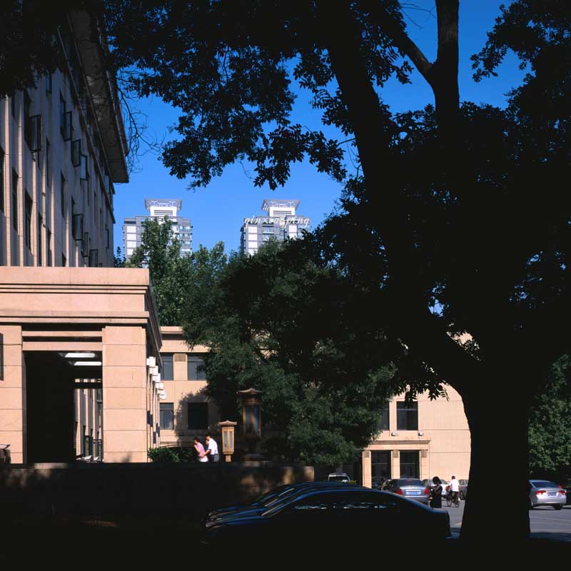 秦小平西安建大143a.jpg