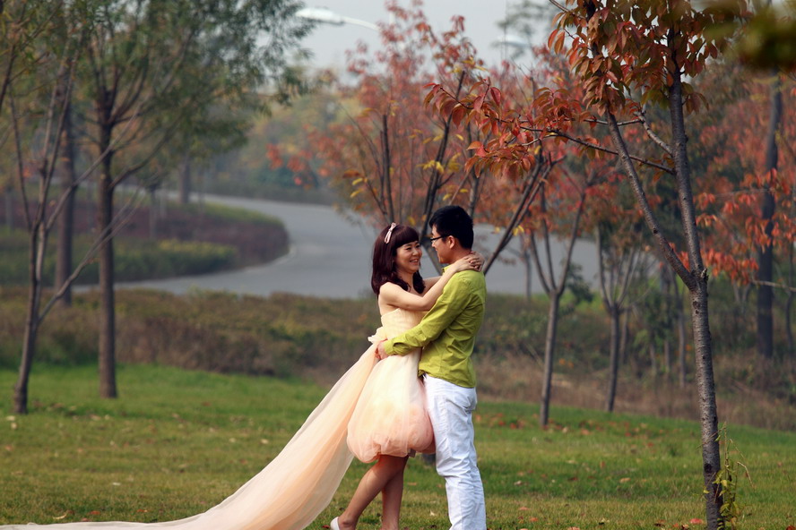 1029CBE的500d isxxb等5205_调整大小.JPG