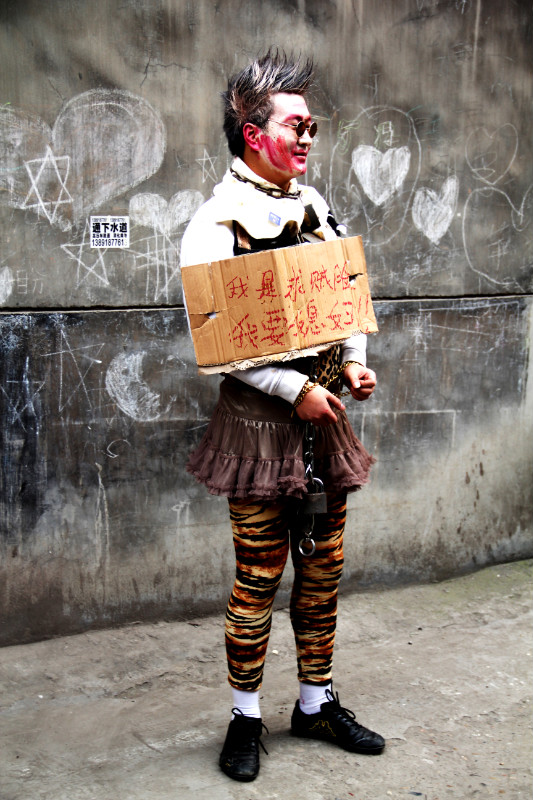 psbCAX1RFM8.jpg