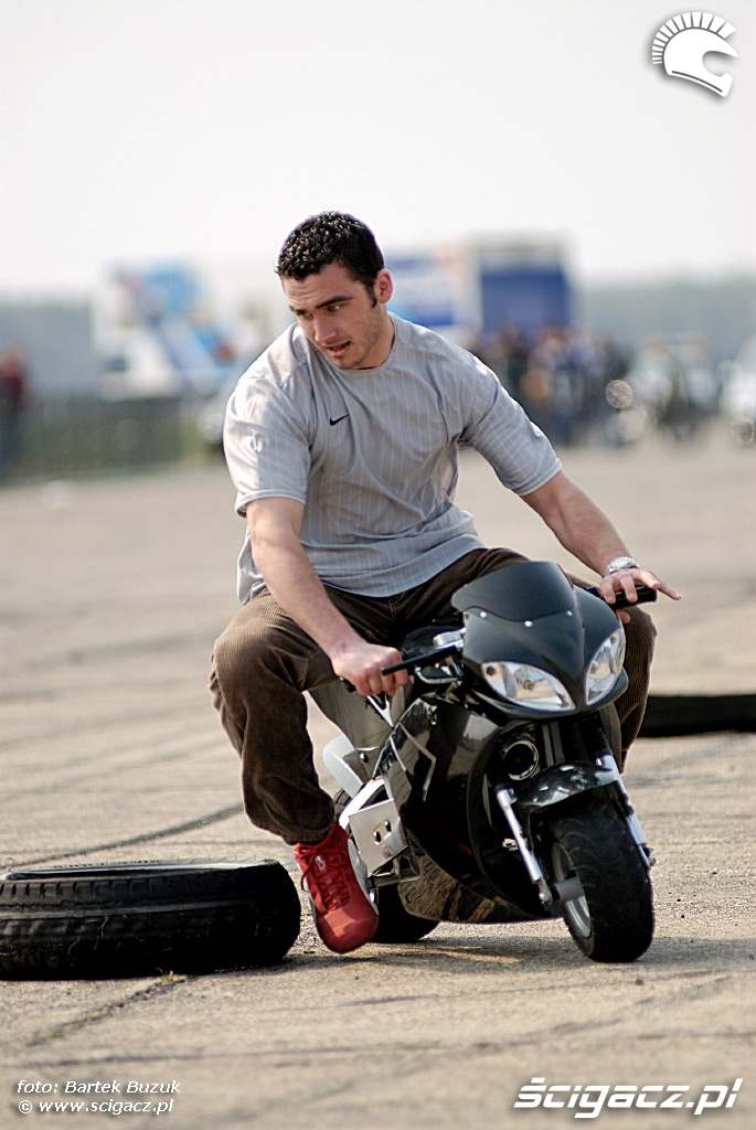 20091127_51d48f7e530fa7f3bed0MgBHEkDBCElU.jpg