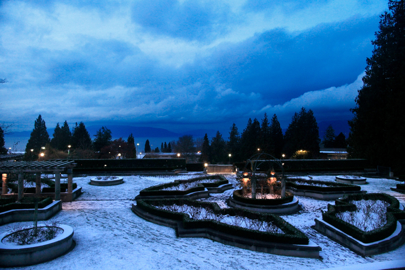 [Snowy day, Vancouver] 6.jpg