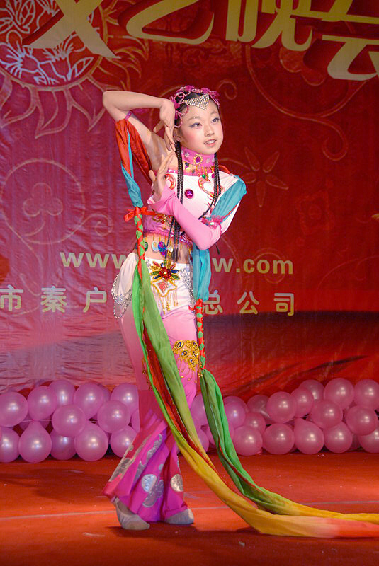 金龙闹春晚会 (142).JPG