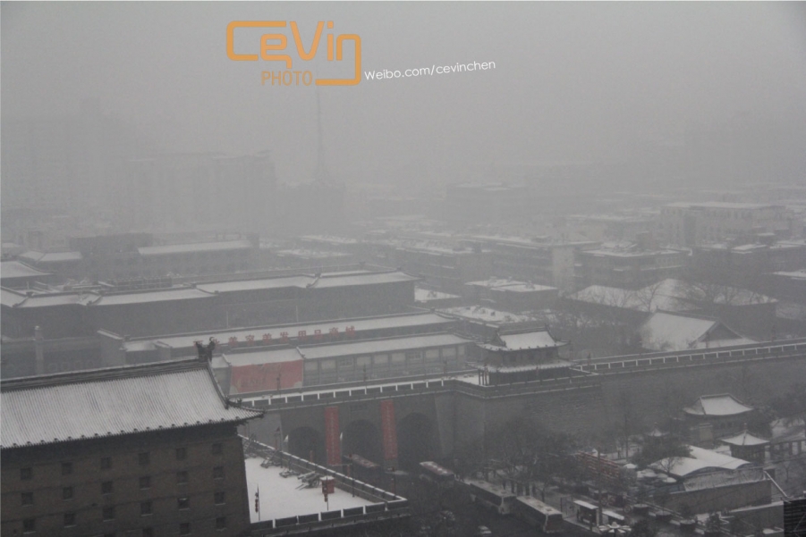 西安东门_大雪倾城.jpg