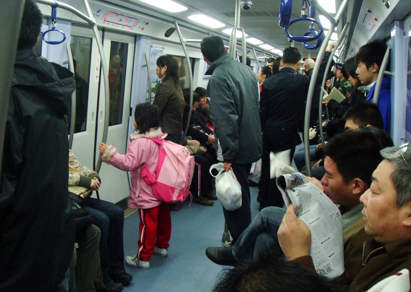 沉甸甸的书包.jpg