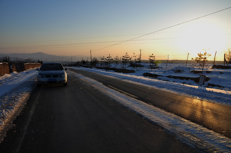 吕梁山夕阳.jpg