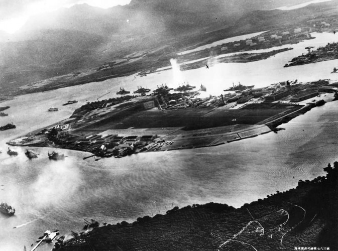 Pearl-Harbor_10-673x500.jpg
