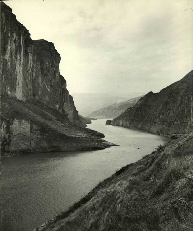 1285556111_21.jpg