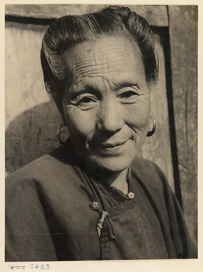 Hedda-Morrison00.jpg