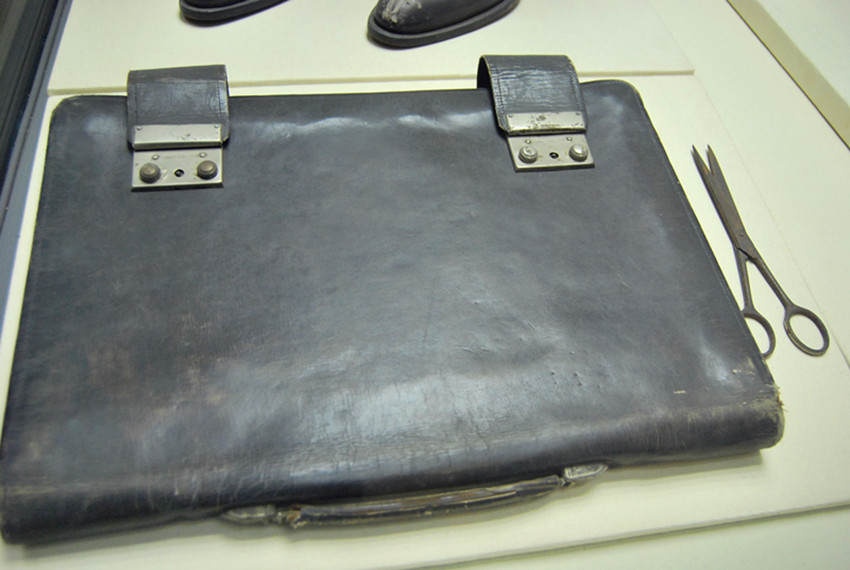 张学良用过的公文包