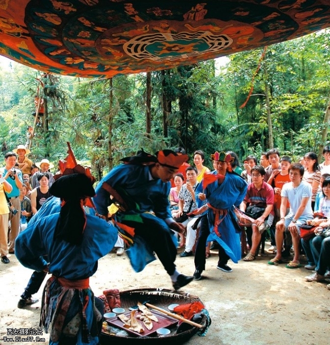 shan2-673x704.jpg
