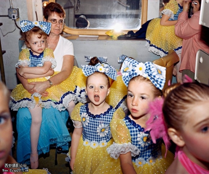 CareyKirkella_dance_mouth_3000px-673x560.jpg