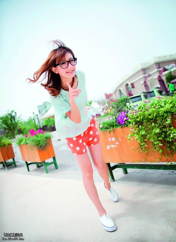 jiep05-673x924.jpg