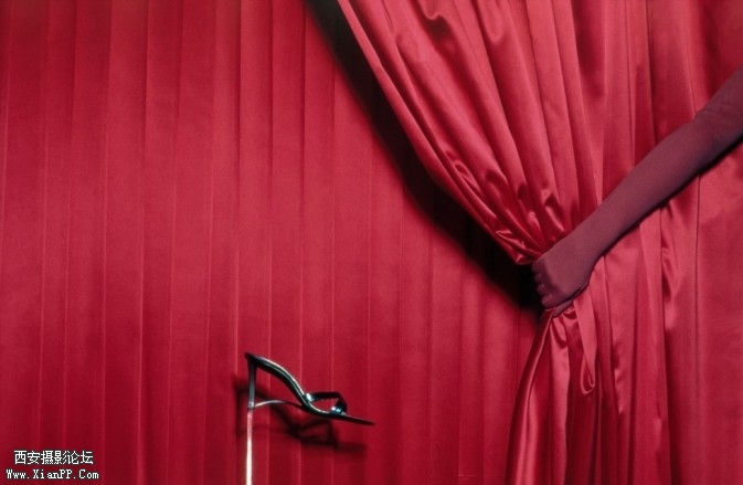 guybourdin026-673x439.jpg
