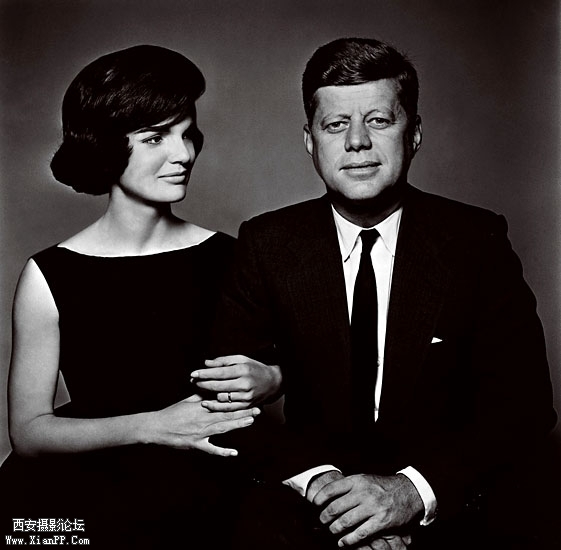 The-Kennedys-Portrait-of-a-Family-1.jpg