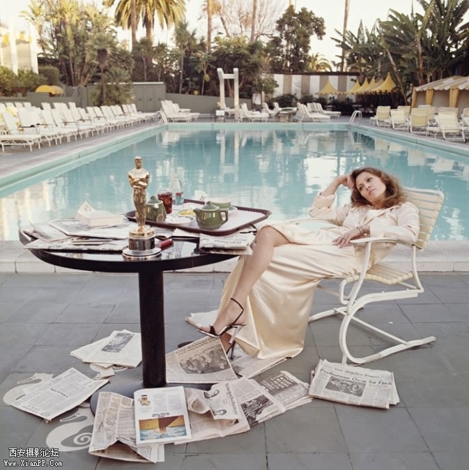 Faye-Dunaway-673x674.jpg