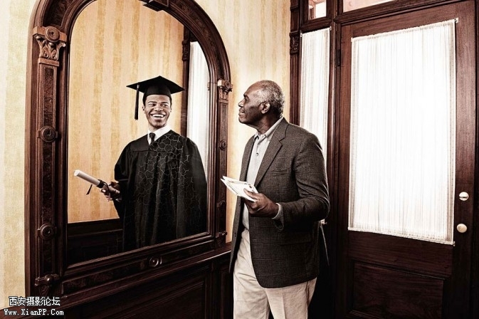 N-46-Graduate-2-673x448.jpg