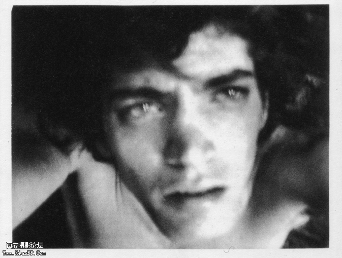 mapplethorpe_autoportrait059.jpg