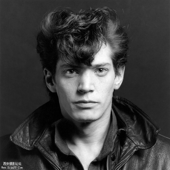 med_gtc_mapplethorpe-gm0004-jpg-673x675.jpg