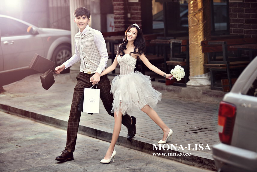 时尚个性街拍婚纱照