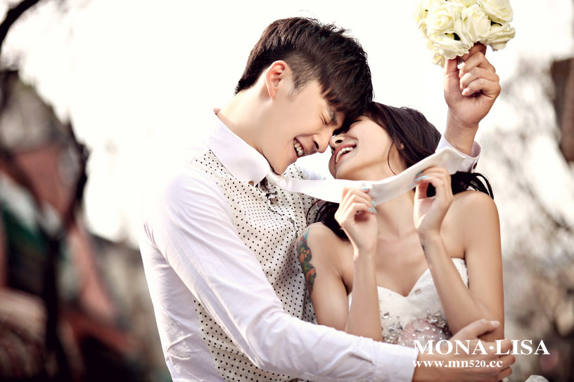 时尚个性街拍婚纱照