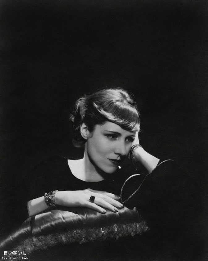 Cecil-Beaton-_23.jpg