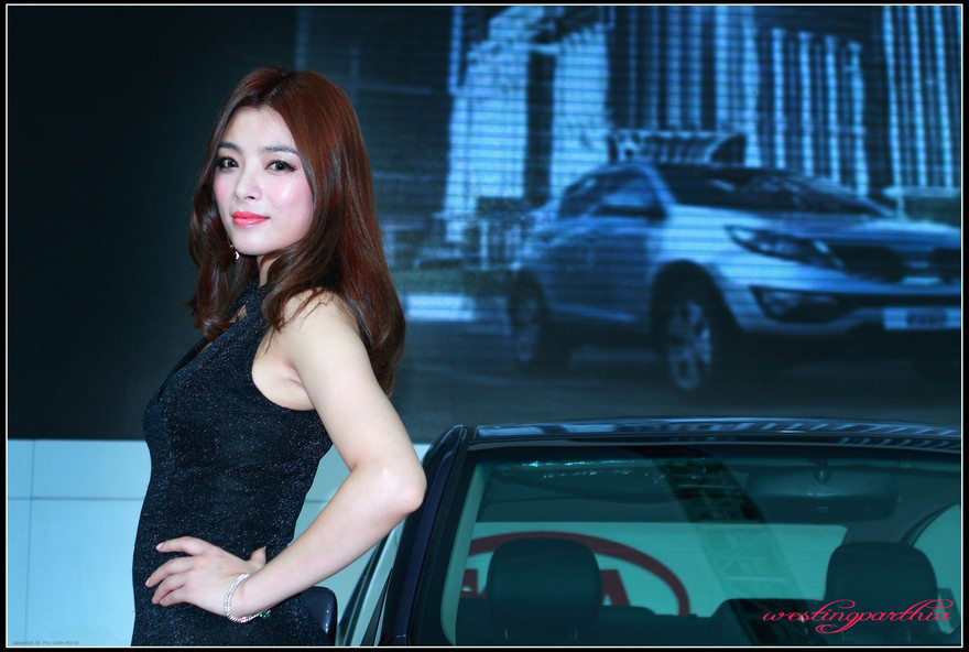 爽姿婀娜