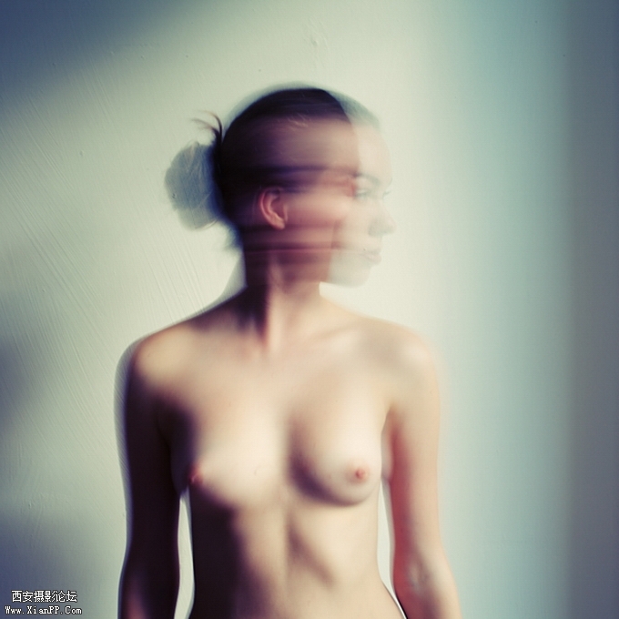 085336v8r3n864llr9ffvz.jpg