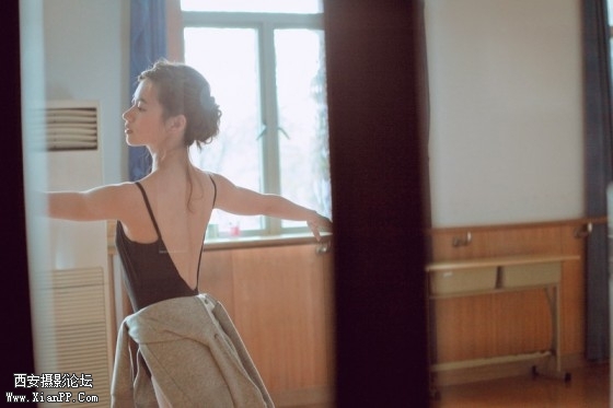 jg001-560x373.jpg jg001-560x373.jpg