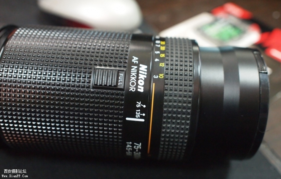NIKON75-300-3.jpg
