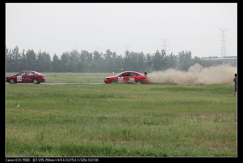 nEO_IMG_赛车0208.jpg