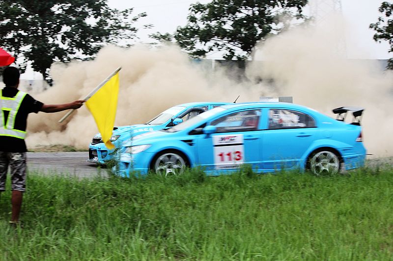 nEO_IMG_赛车0312.jpg