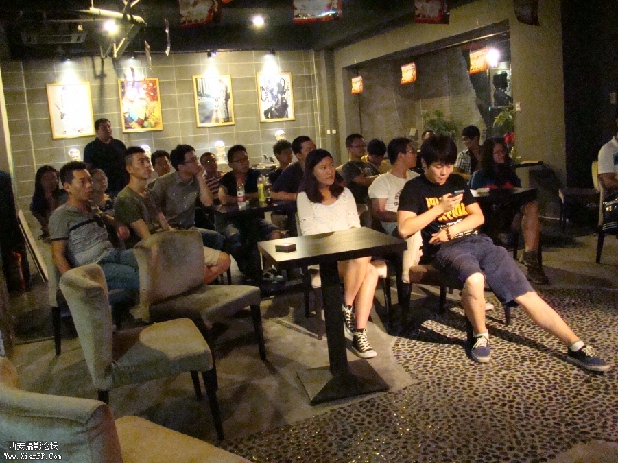 让我们静静地聆听，用心去感受……