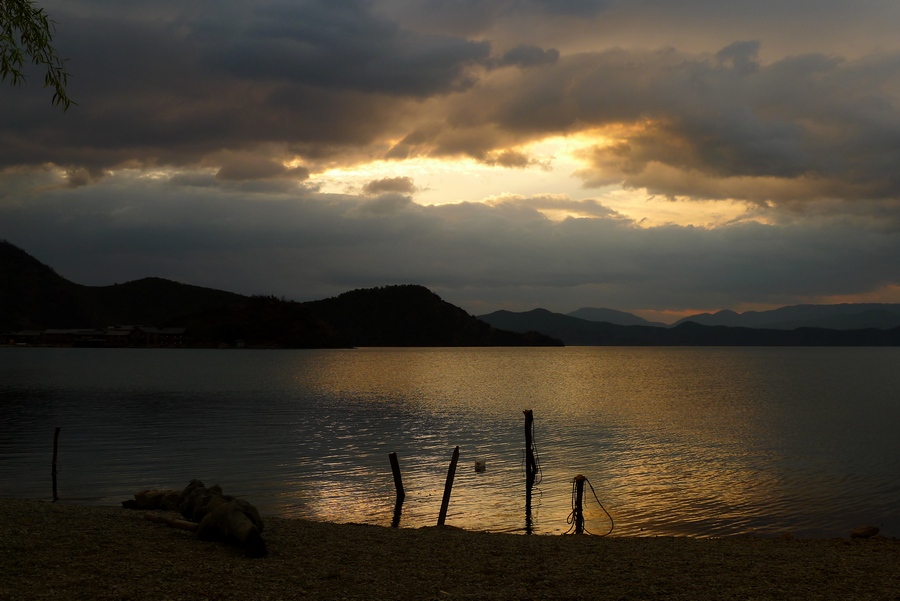 泸沽湖 (6).JPG