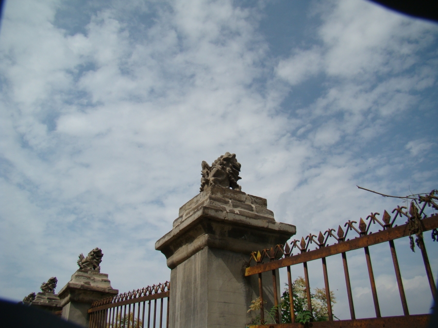 天空一片晴好，美！