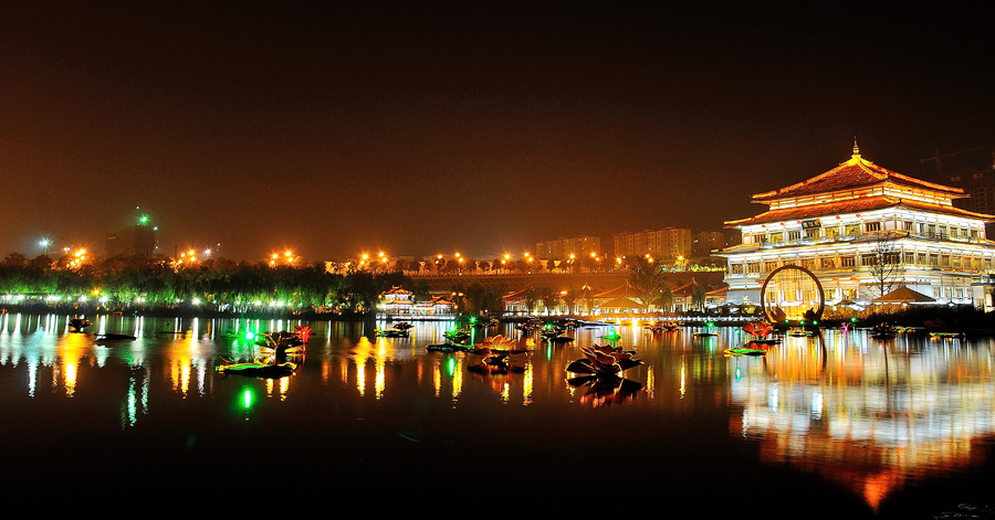 夜西安900.jpg