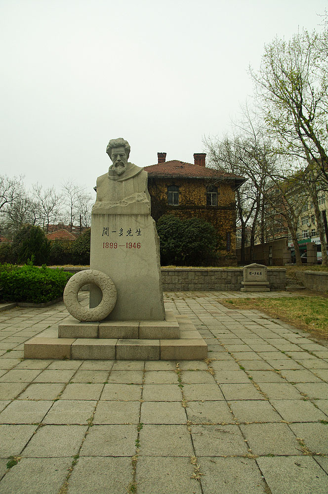 1268215_1328335803.jpg