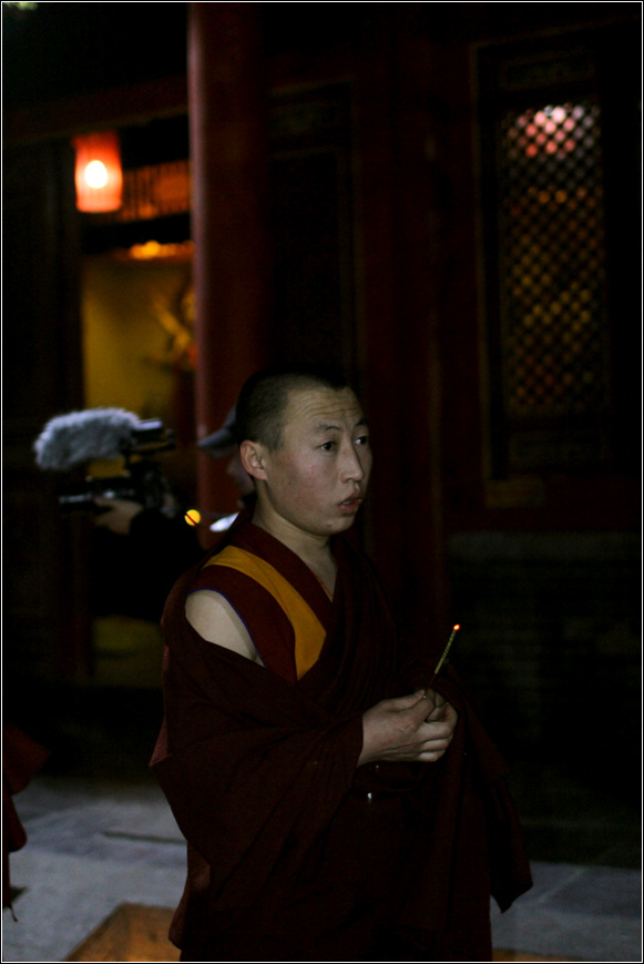 绕塔祈福7.jpg
