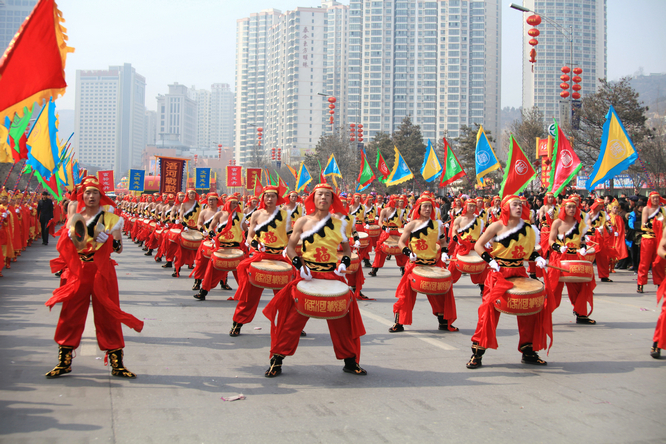 2013元宵延安社火大巡游1635L.50200L (150).jpg