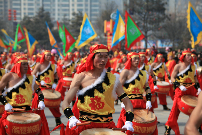 2013元宵延安社火大巡游1635L.50200L (156)_副本.jpg